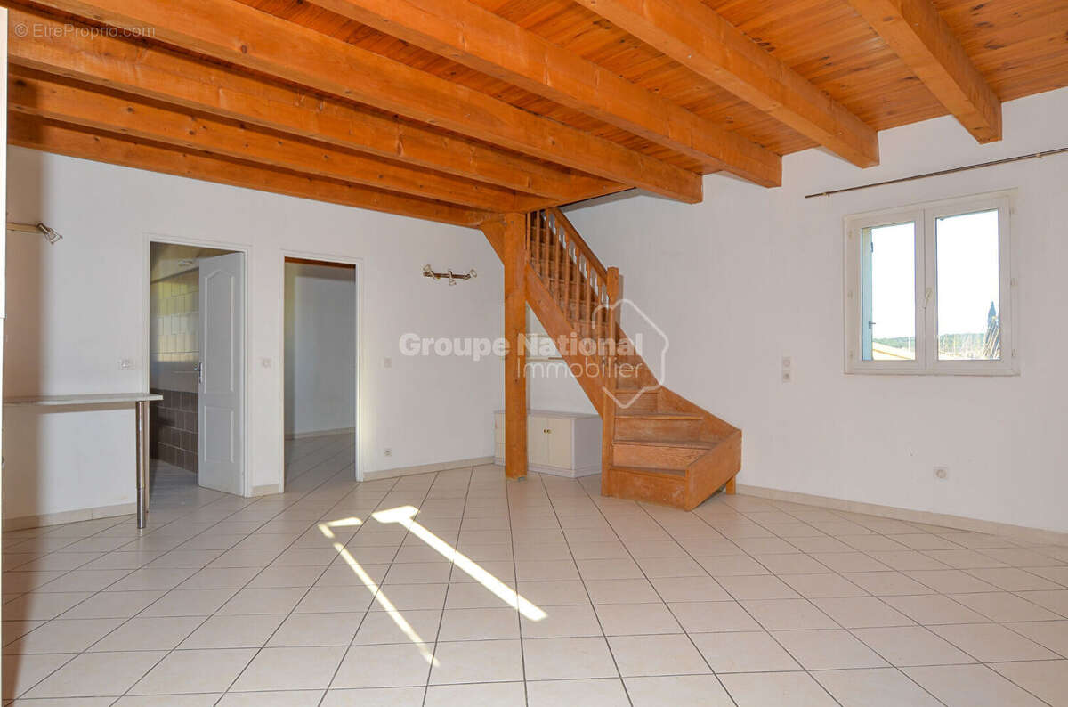 Maison à SORGUES