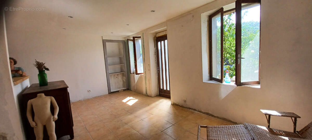 Maison à SAINT-HILAIRE