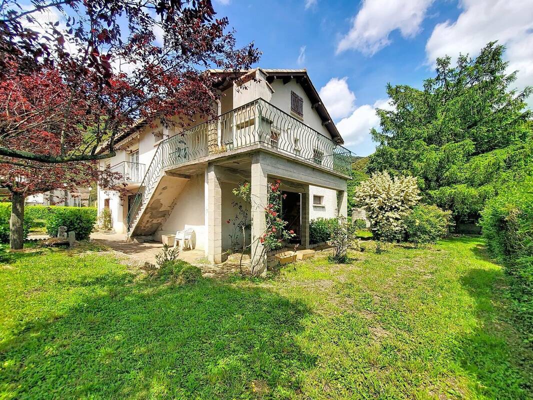 Maison à SAINT-GENIES-DE-VARENSAL