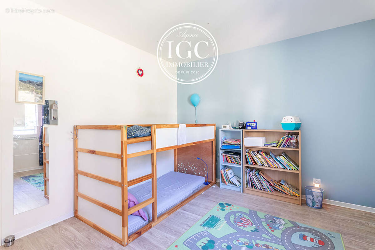 Maison à ENSUES-LA-REDONNE