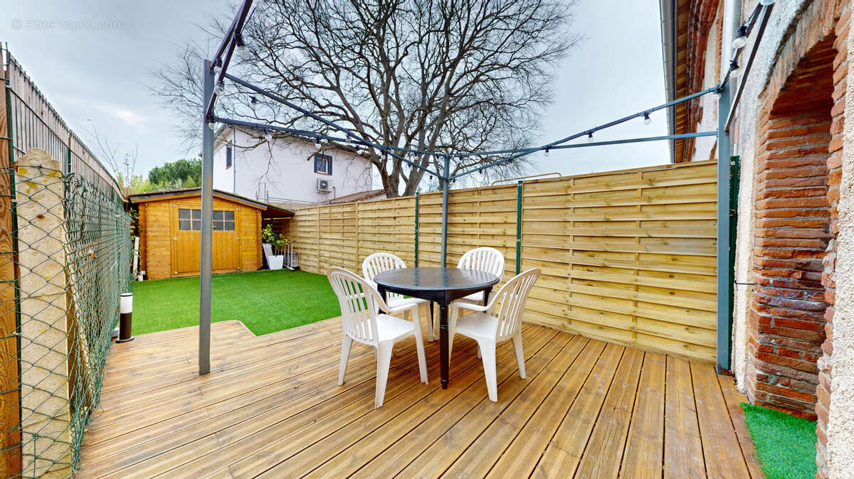 Maison à LABARTHE-SUR-LEZE