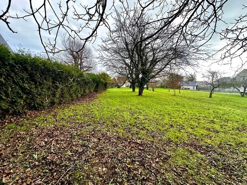 Maison à MINIAC-MORVAN