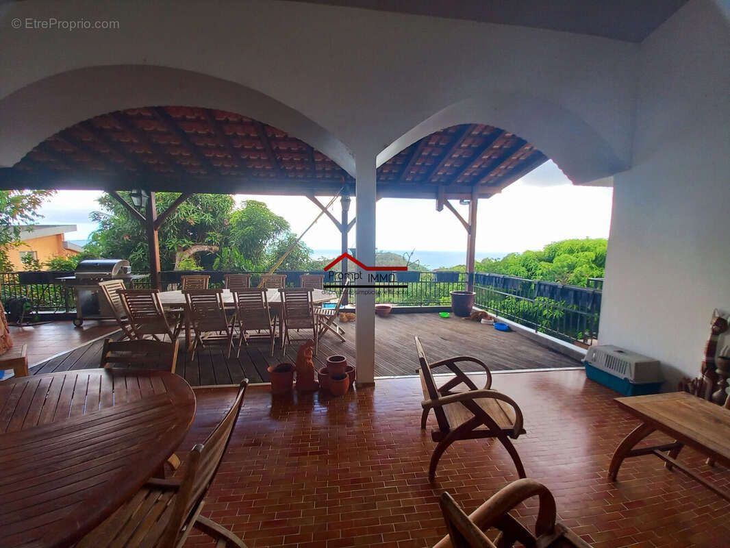 Terrasse APT principale - Maison à SCHOELCHER