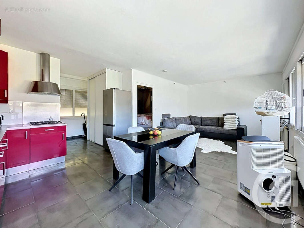 Appartement à FEYZIN