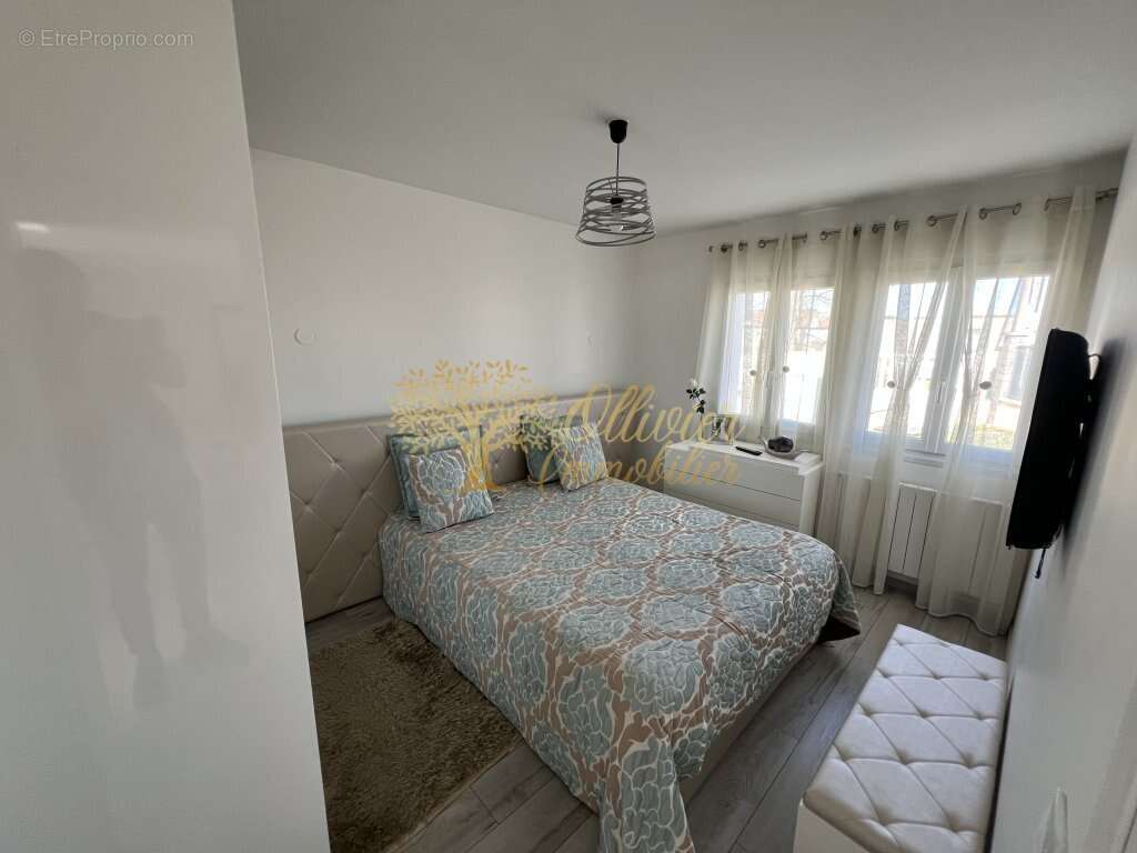 Maison à PONTAULT-COMBAULT