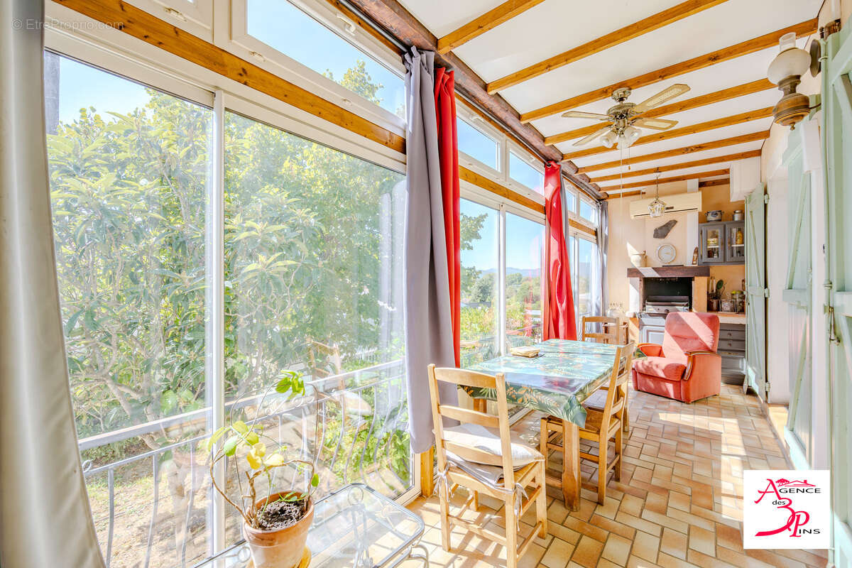 Maison à PIERREFEU-DU-VAR