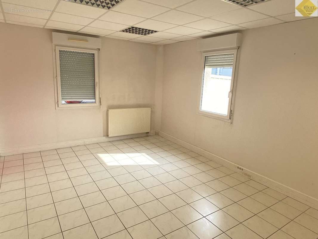 Commerce à POITIERS