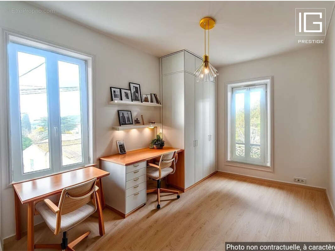 Appartement à SIX-FOURS-LES-PLAGES