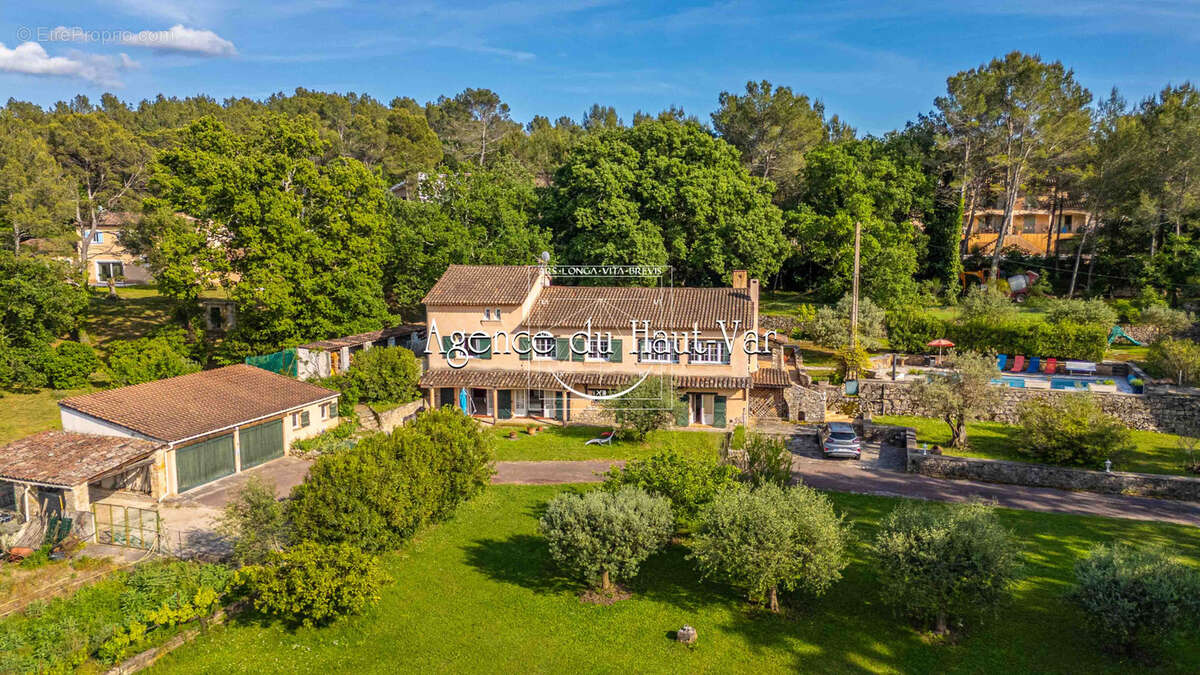 Maison à FAYENCE