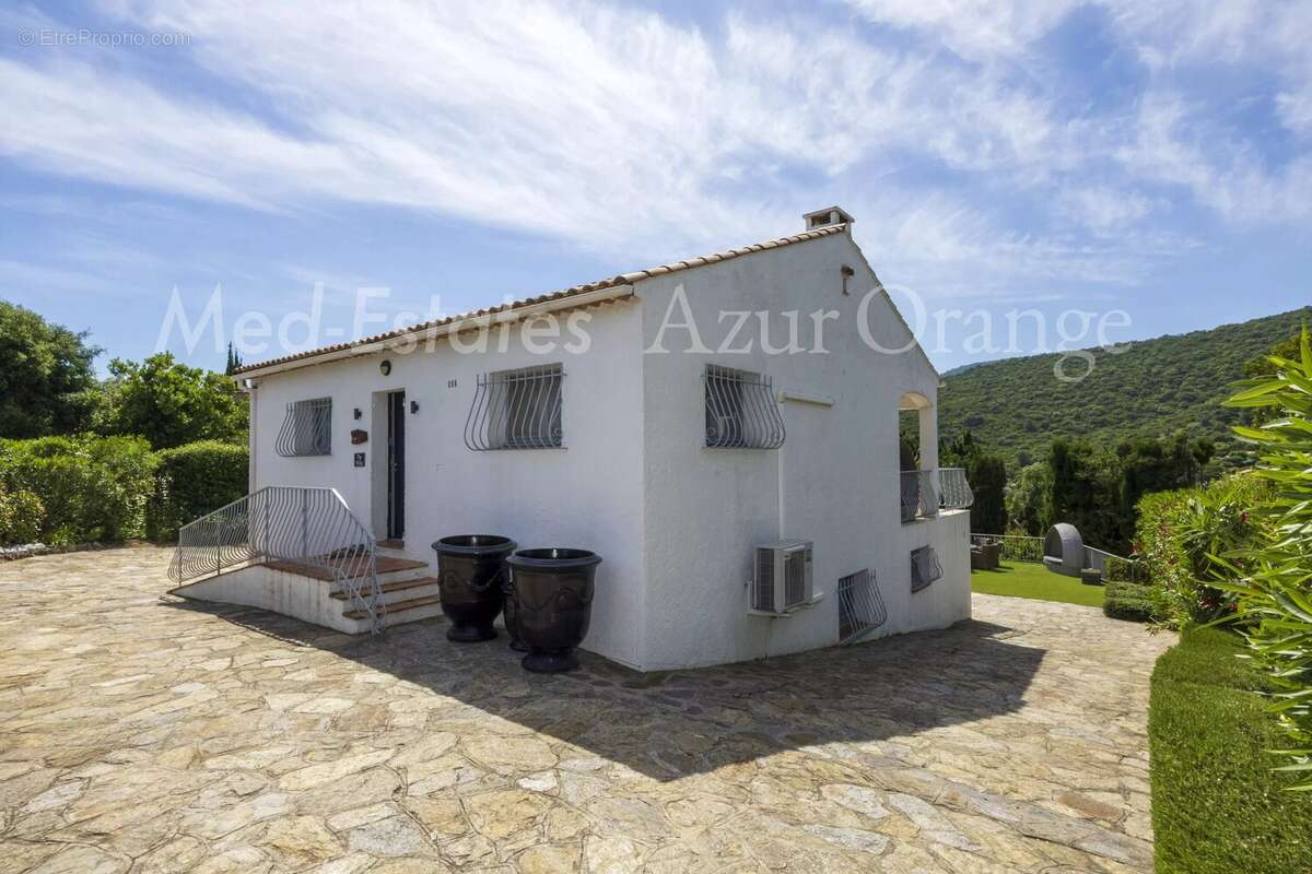 Maison à LA CROIX-VALMER