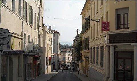 Commerce à ROMANS-SUR-ISERE