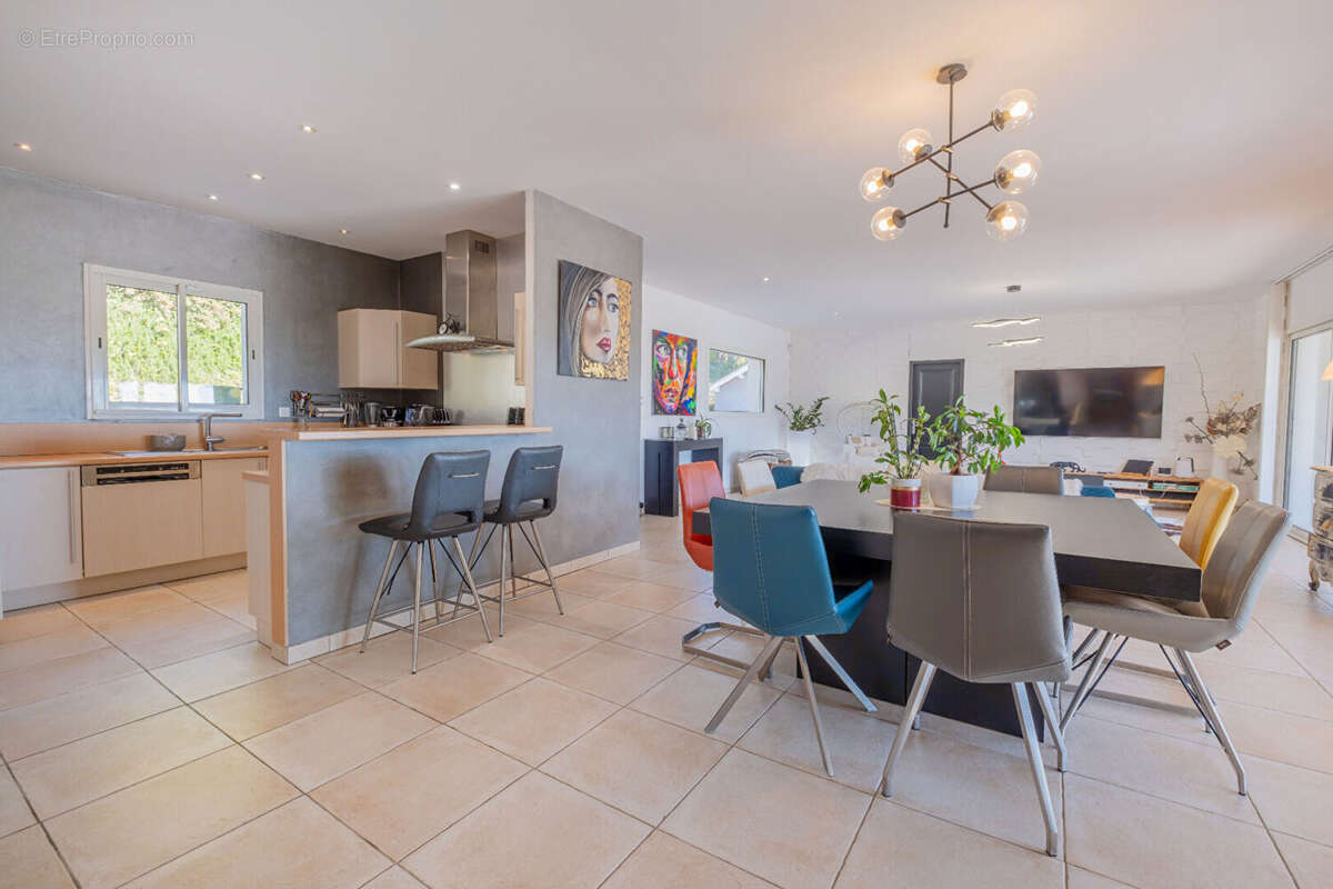 Maison à VILLENEUVE-SUR-LOT