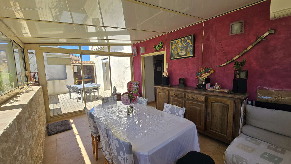 Maison à CIRE-D'AUNIS