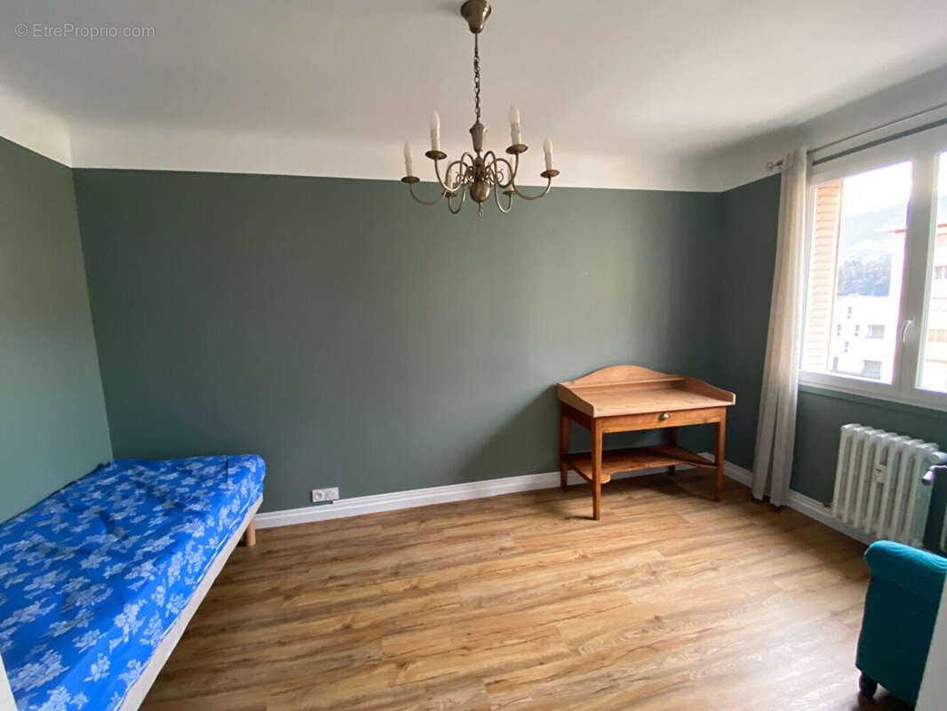Appartement à AIX-LES-BAINS