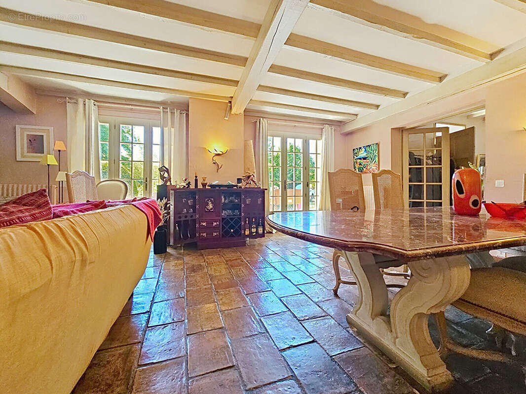 Maison à AVIGNON