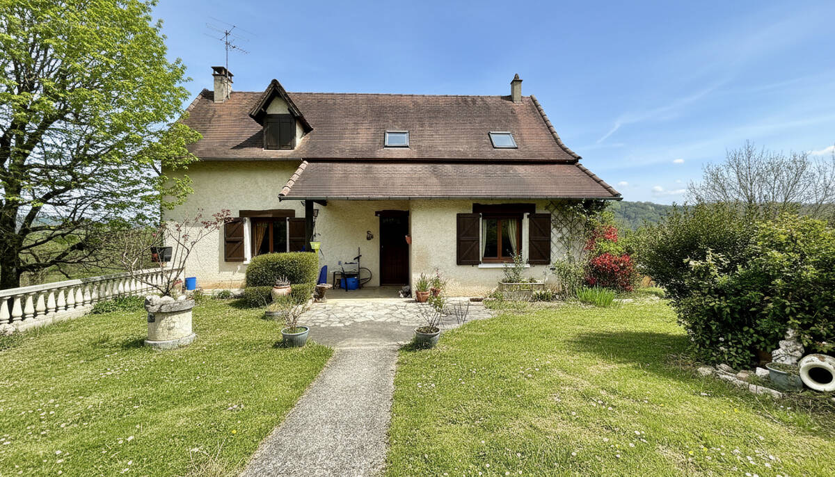 Maison à SALVAGNAC-CAJARC