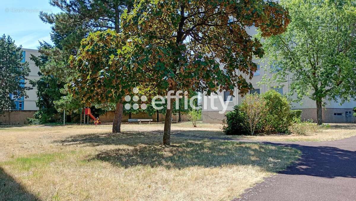 Appartement à LYON-8E