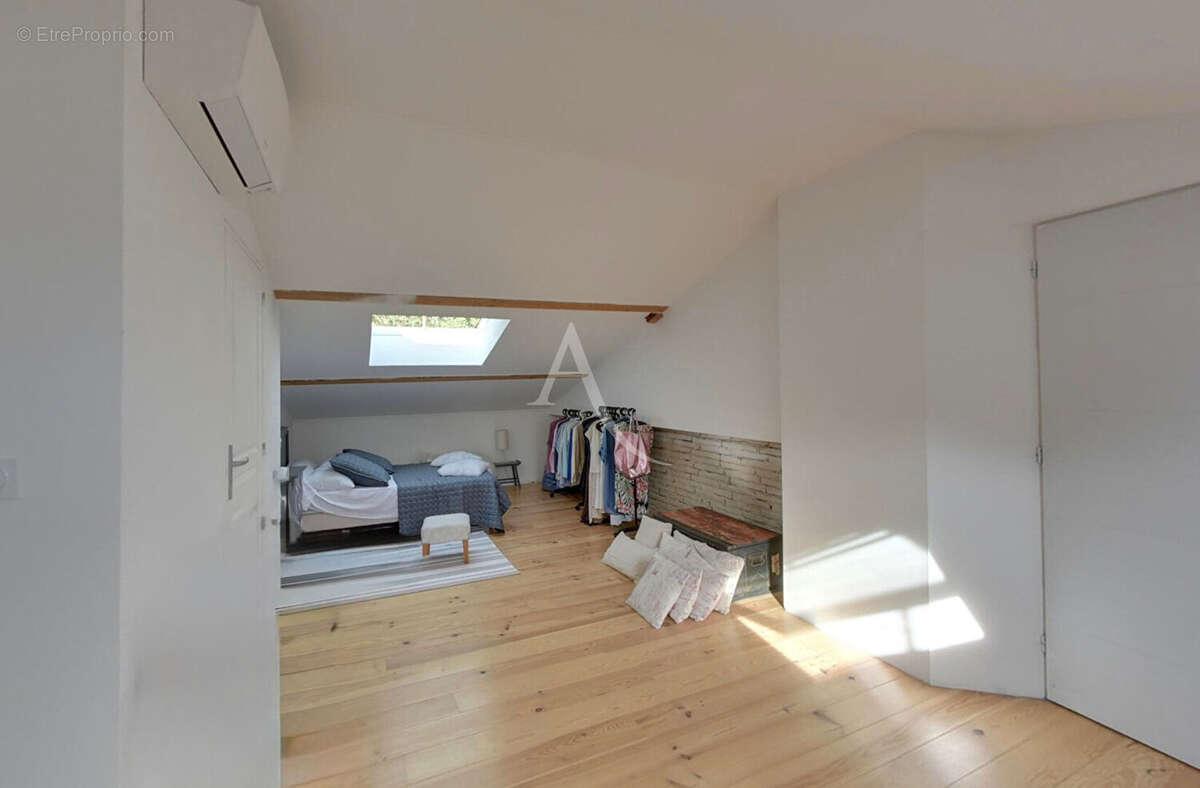 Maison à LAMOTHE-CAPDEVILLE