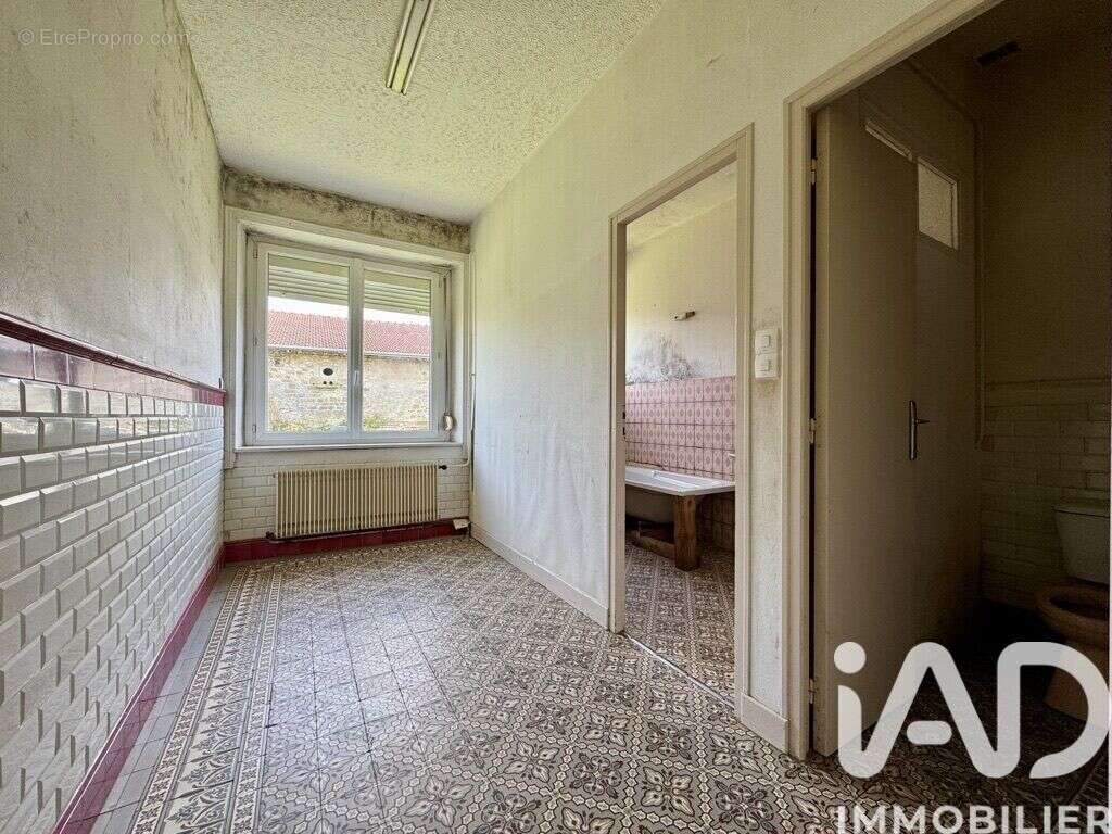 Maison 208 m² à Brieulles-Sur-Bar  - photo 8