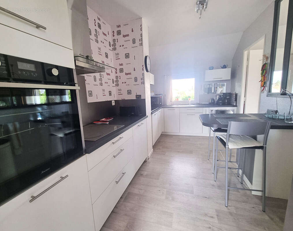 Appartement à SAINT-SEBASTIEN-SUR-LOIRE