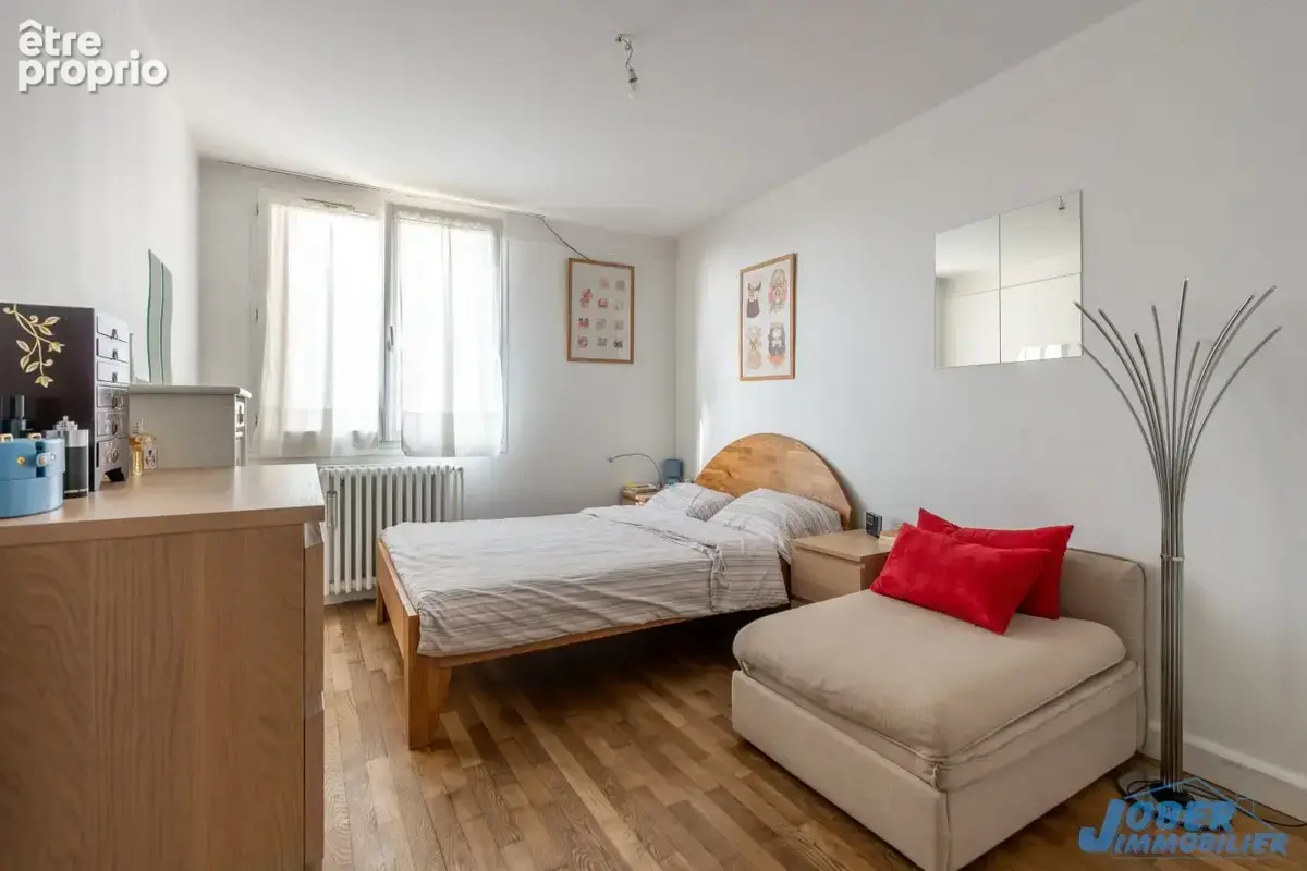 Appartement 4 pièces 84 m² à vendre à Nogent-Sur-Marne (94130) - photo 2