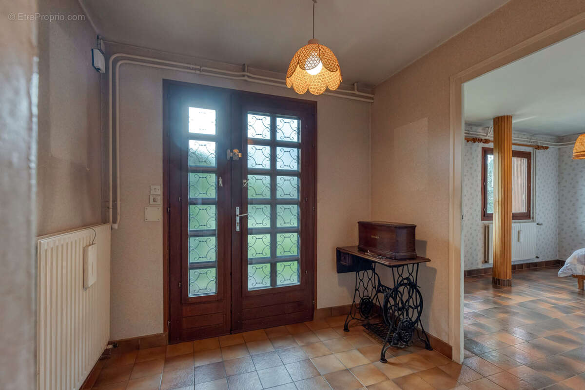 Maison à ECHIROLLES