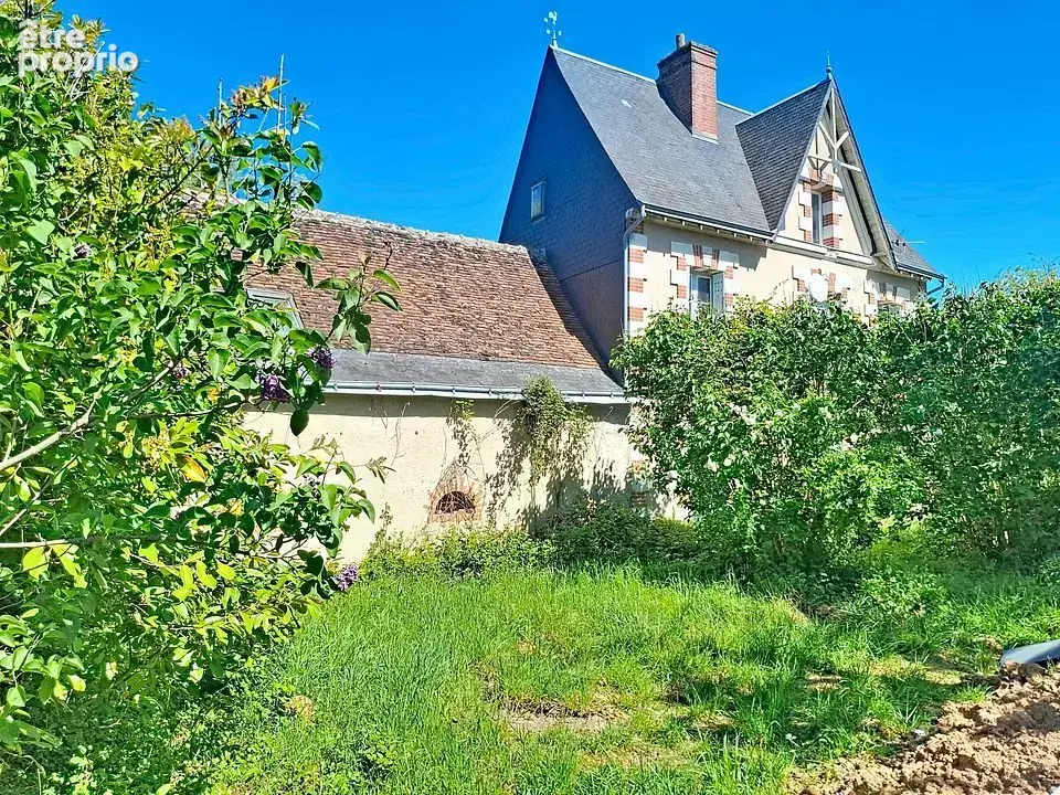 Maison à SAINT-CYR-SUR-LOIRE