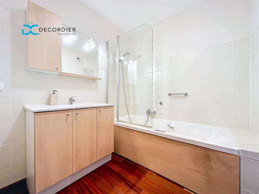 Appartement à EVIAN-LES-BAINS