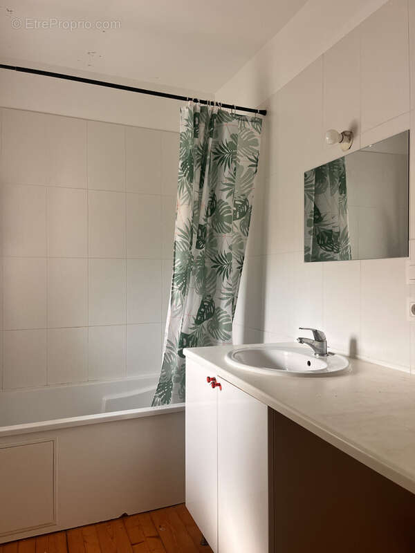 Maison à SAINTE-SOULLE