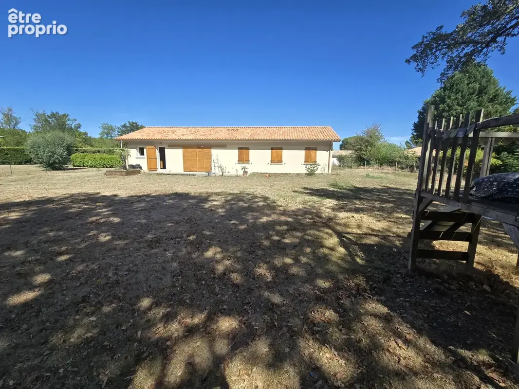 Maison récente de 120 m2 avec grand terrain   Secteur calme - photo 2