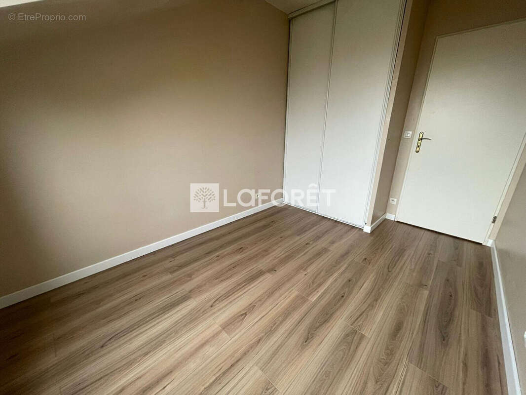 Appartement à LIMEIL-BREVANNES