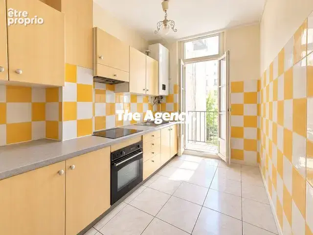 Appartement 3 pièces 63 m² à vendre à Marseille-6e (13006) - photo 4