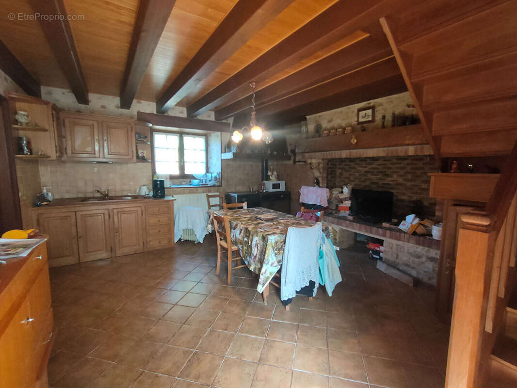 Maison à THIVIERS