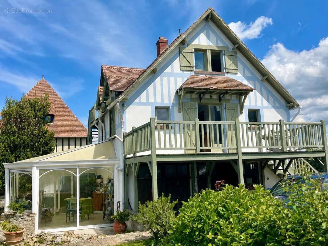 Maison à BLONVILLE-SUR-MER