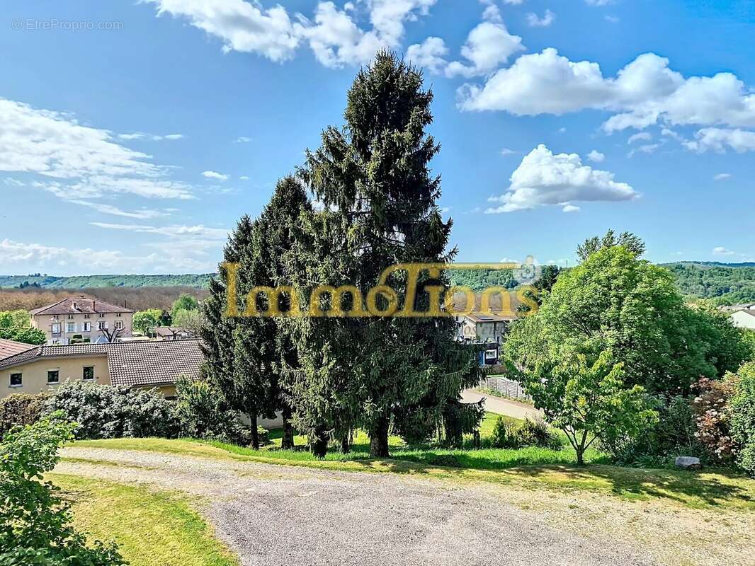 Maison à SAINT-ROMANS