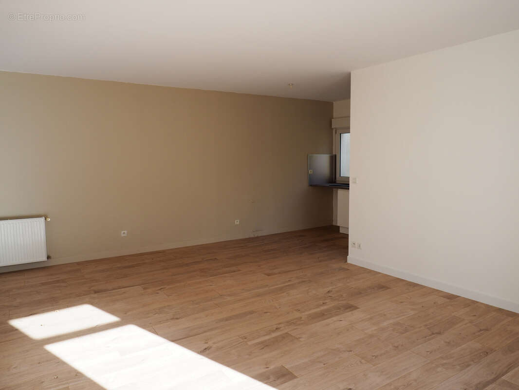 Sainte savine : maison t5 renovee, proche gare - photo 3