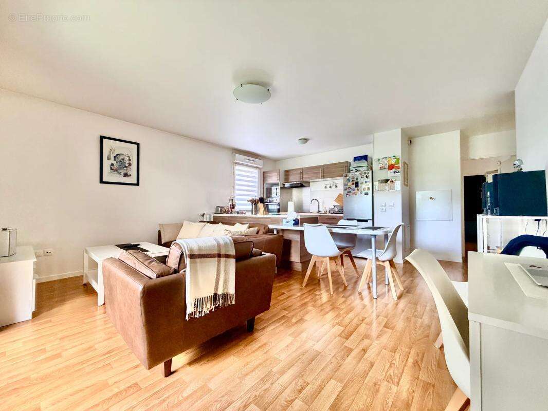 Appartement à LIMEIL-BREVANNES