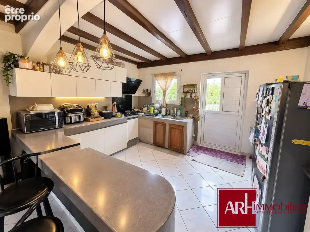 Maison 4 pièces 106 m² à vendre à Saint-Louis (97450) - photo 4