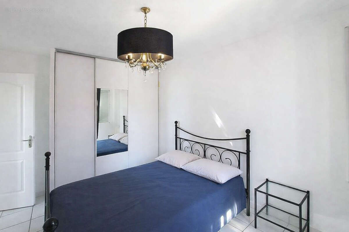 Maison à GALLARGUES-LE-MONTUEUX