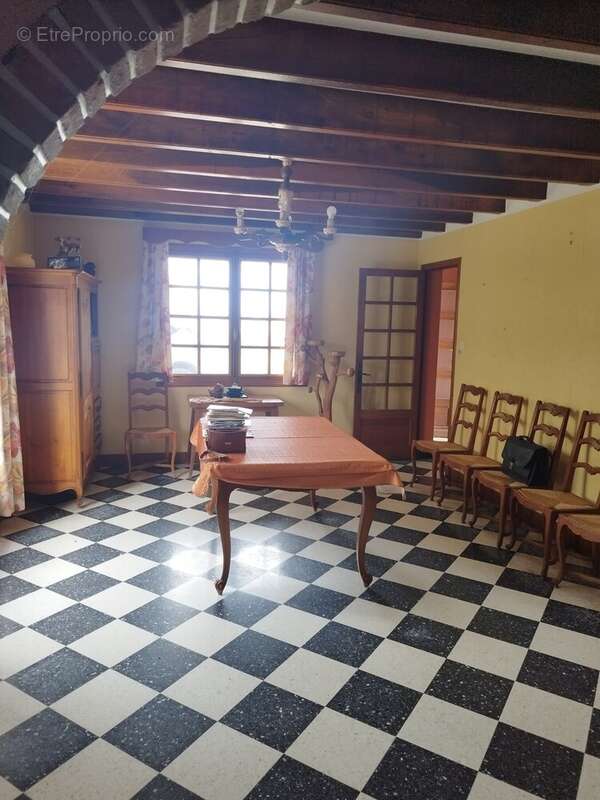 Maison à AUTHUMES