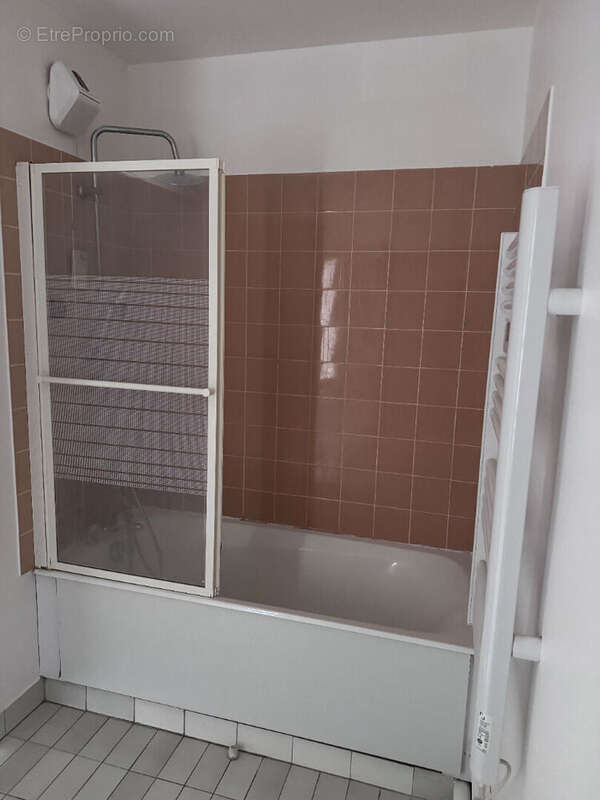 Appartement à MONT-SAINT-AIGNAN