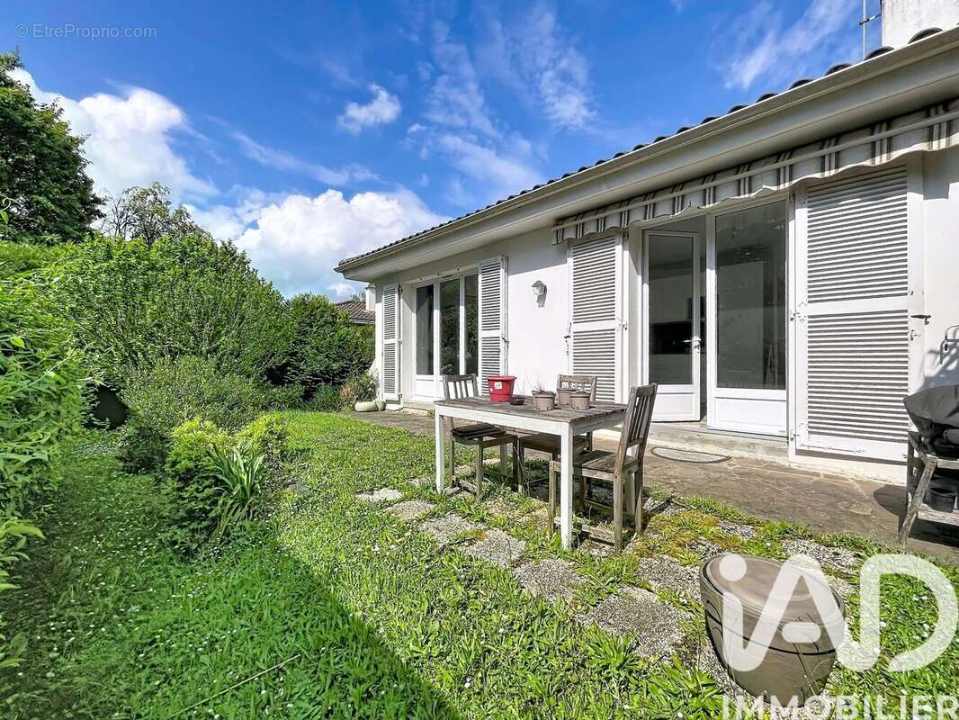 Photo 4 - Maison à BOUGUENAIS