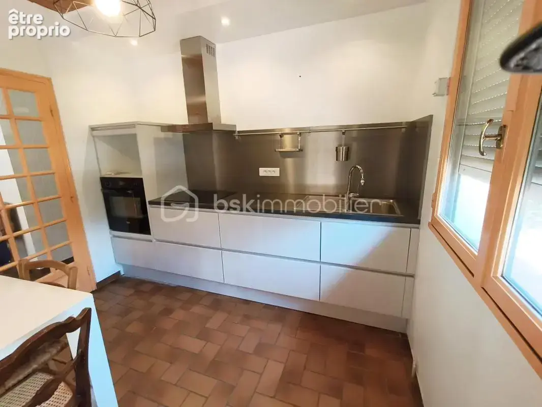 Villa  sur 1500 m² de terrain - photo 3