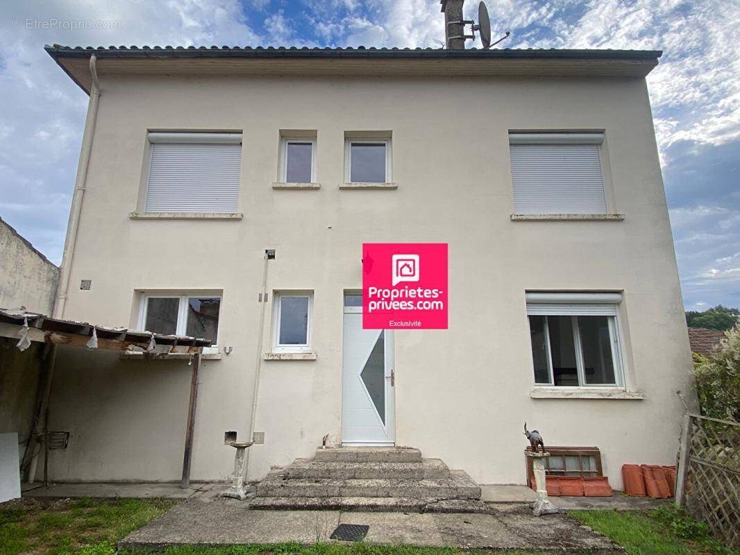 Maison à LAVARDAC