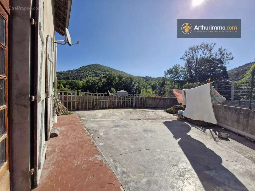 Maison à LA BASTIDE-SUR-L&#039;HERS