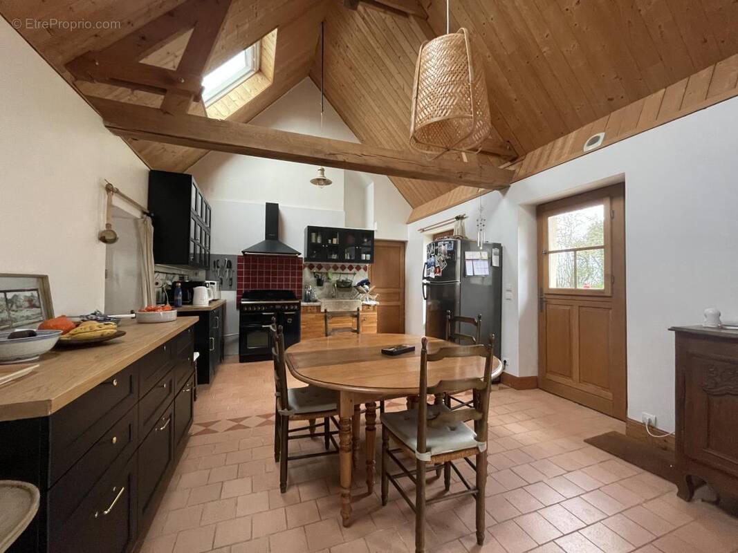Maison à SARGE-LES-LE-MANS