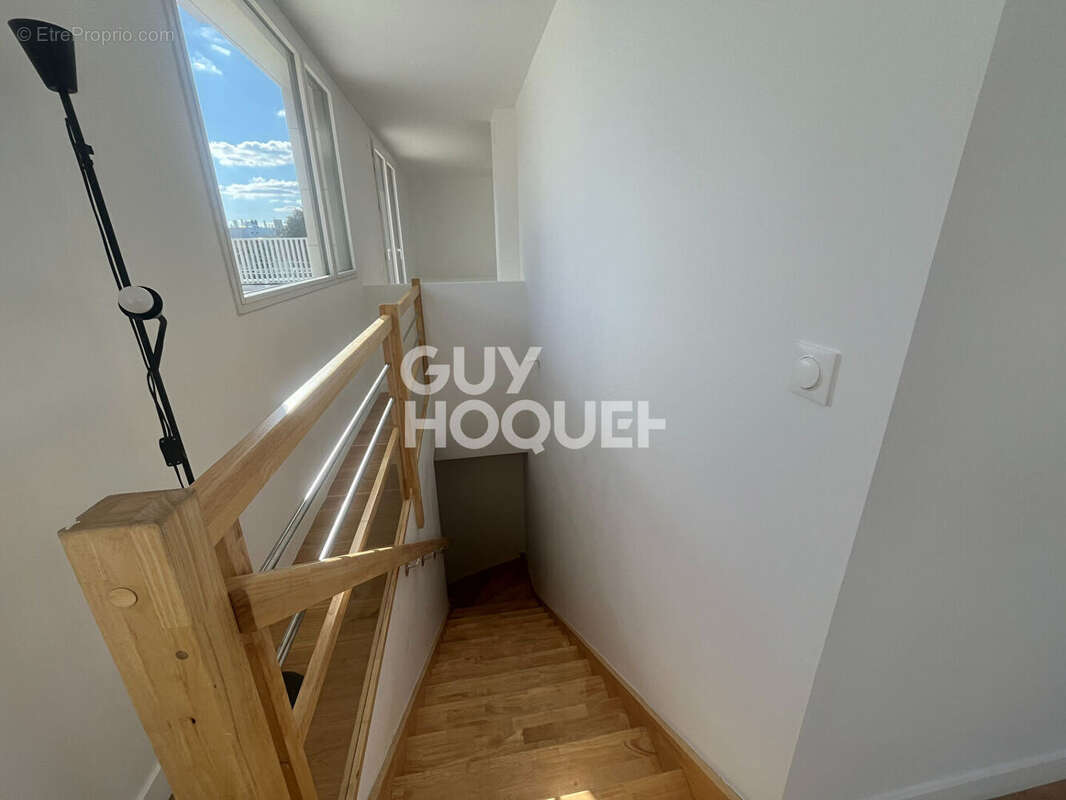 Appartement à ISSY-LES-MOULINEAUX