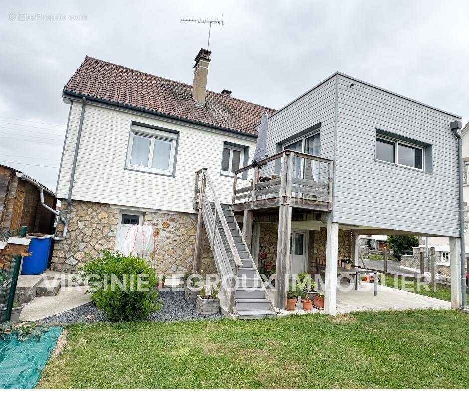 Maison à PORT-BRILLET