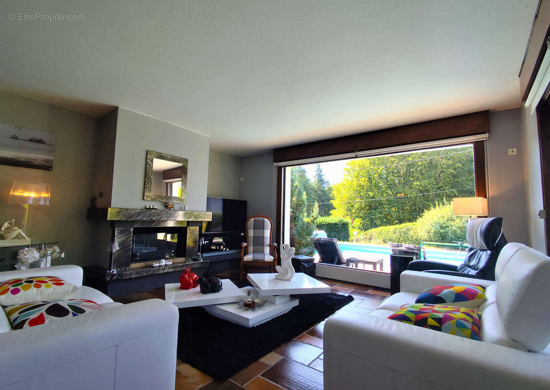 Exclusivité   Épinal Saint-Laurent   Maison de 202 m2 3/4 chambres avec piscine - photo 8