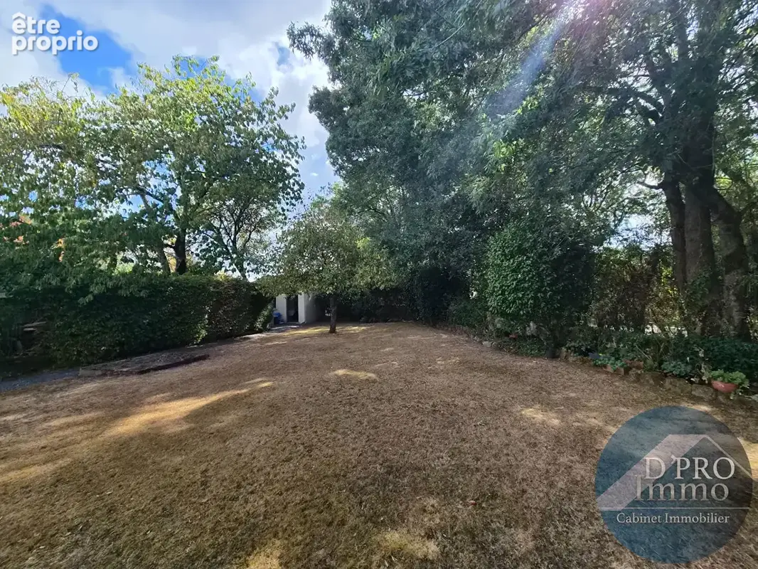VERTOU PORTEREAU - Maison familiale 158 m² 4 chambres 715 m² de terrain - photo 8
